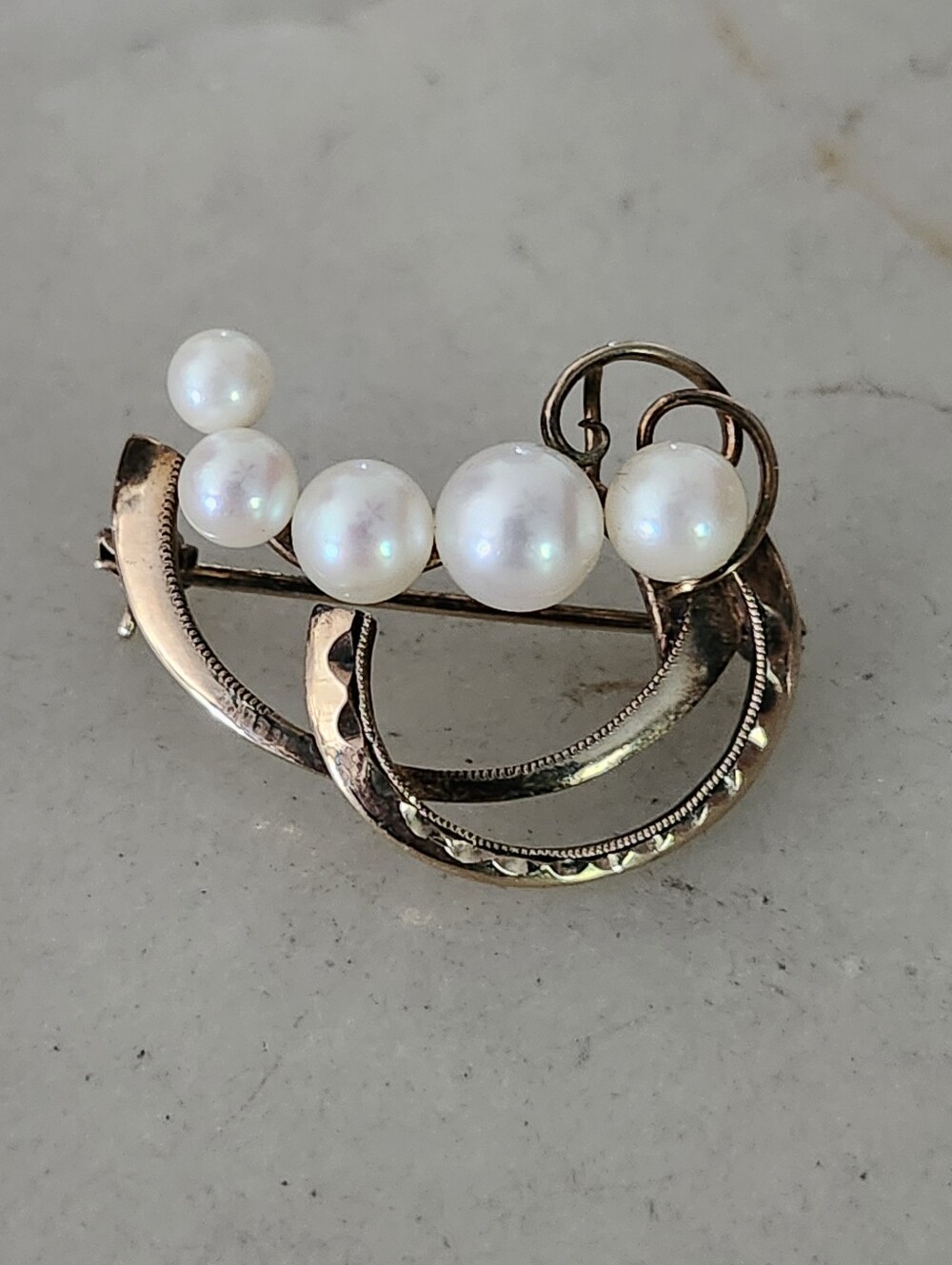 Vtg 12k Gold Filled Over Sterling Crescent Brooch with White Pearls